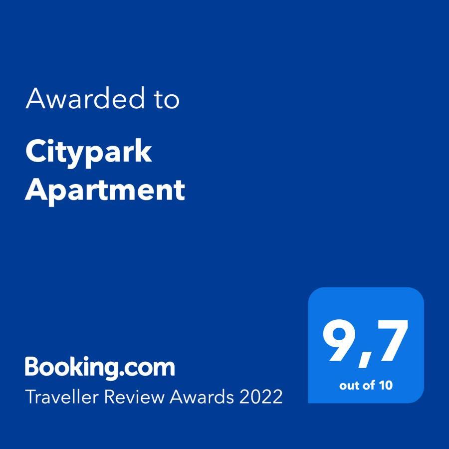 Citypark Apartment Palit Exterior foto